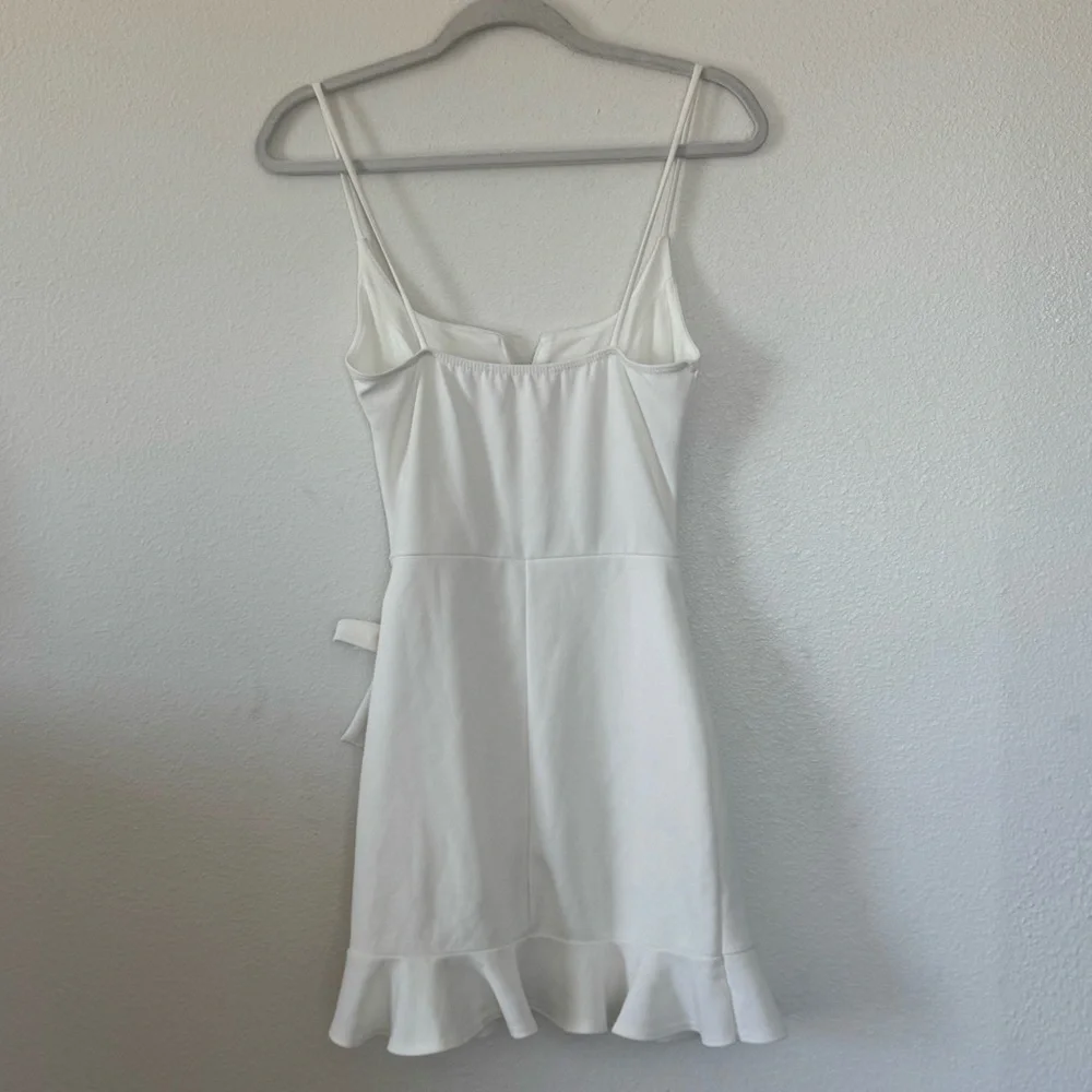 Blue Blush White Ruffled Wrap Dress Sleeveless S Small - Picture 4 of 10